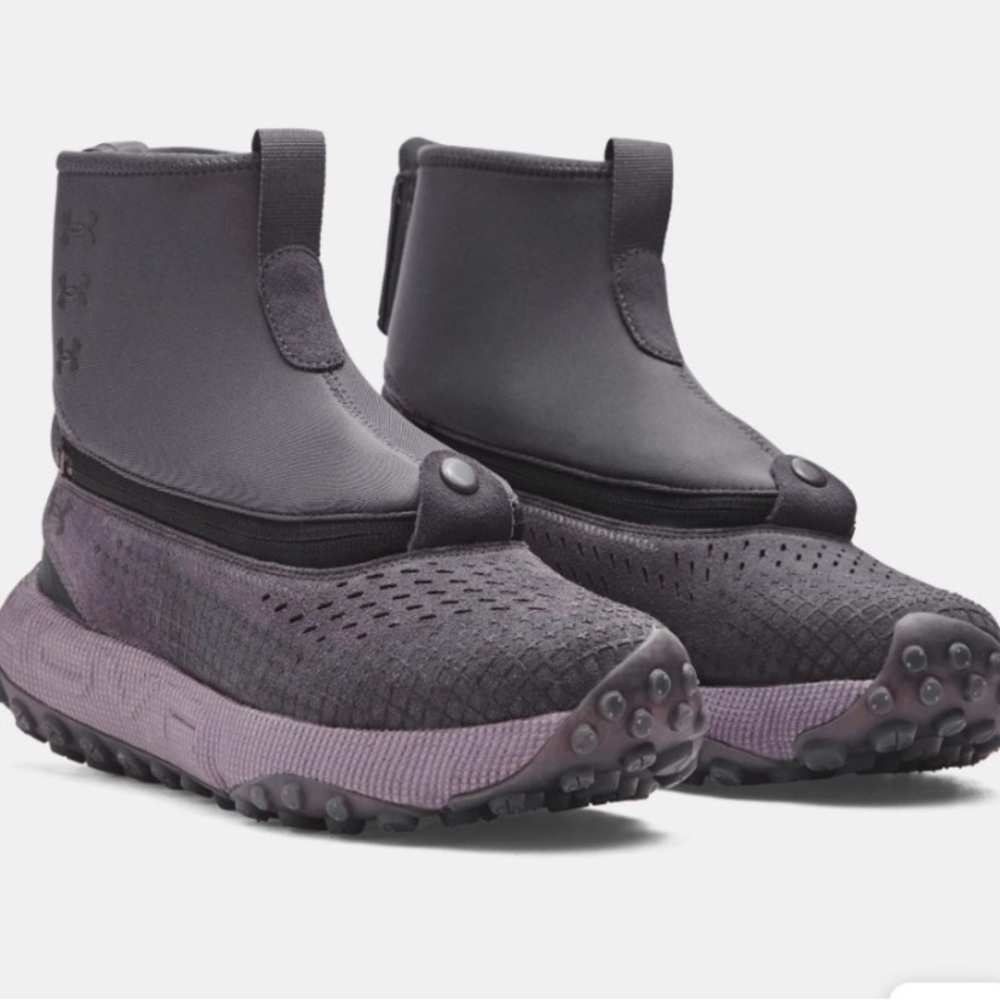 Under Armour Summit Fat Tire men’s size 9
